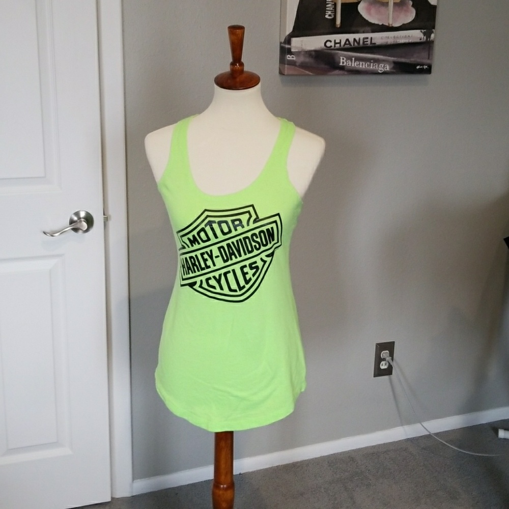 Tank top super cute lime green